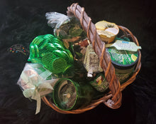 Load image into Gallery viewer, Wealth and Abundance Spa Gift Basket 2